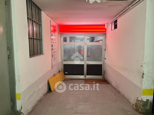 Capannone in commerciale in Via Stadera