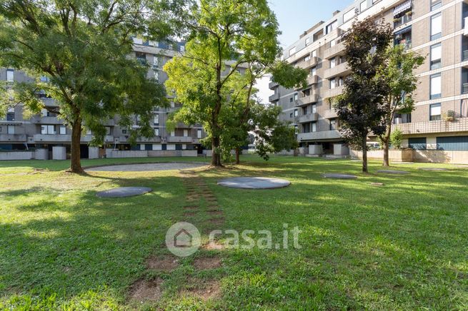 Appartamento in residenziale in Via Luigi Capuana 56