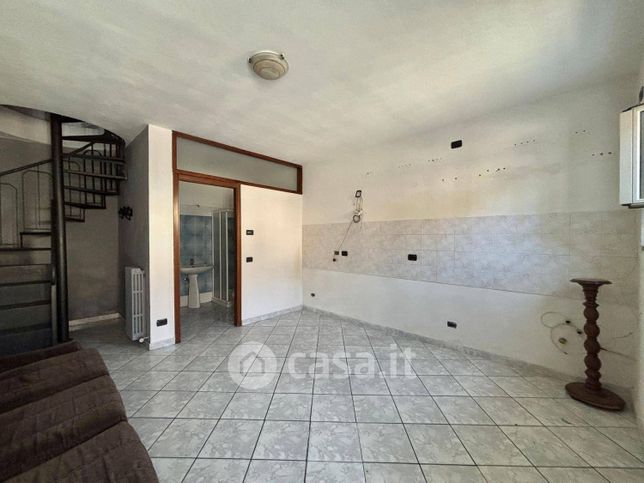 Appartamento in residenziale in Via Dante Alighieri 40