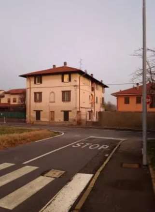 Appartamento in residenziale in Via Patrioti 30