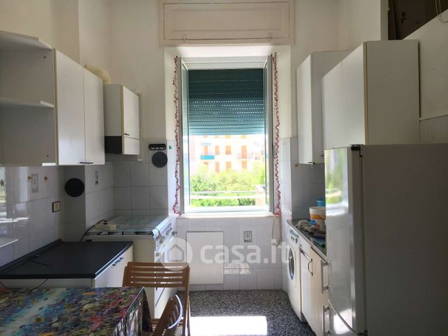 Appartamento in residenziale in Via Carlo Varese 3