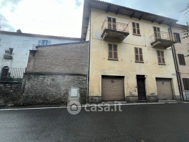 Casa indipendente in residenziale in Via Cavour