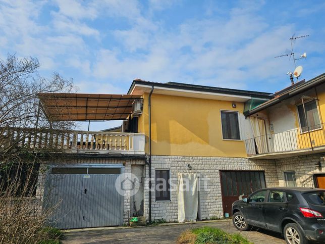 Appartamento in residenziale in Via Martiri della Libertà 34