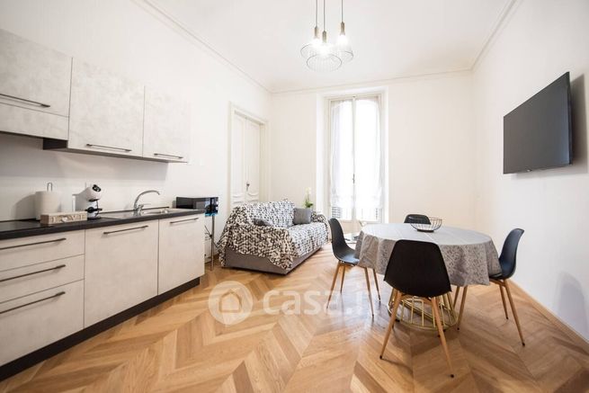 Appartamento in residenziale in Via Pastrengo 22