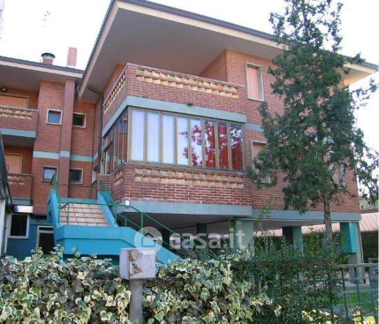 Appartamento in residenziale in Viale Italia 24