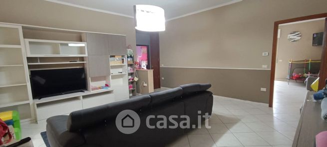 Appartamento in residenziale in Via Santa Croce 21