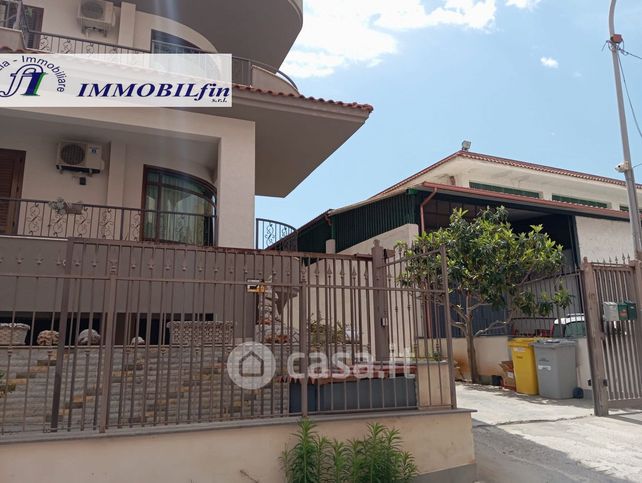 Appartamento in residenziale in Via Grazia Deledda