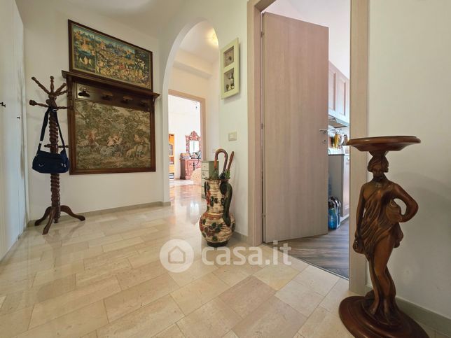 Appartamento in residenziale in Via Calatafimi