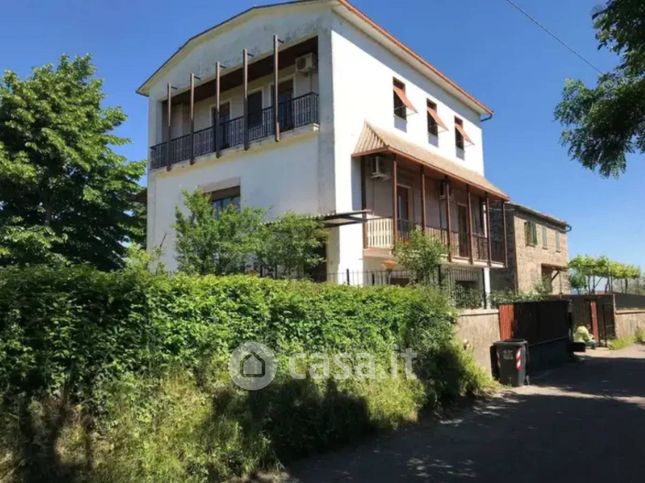 Villa in residenziale in Via San Rocco