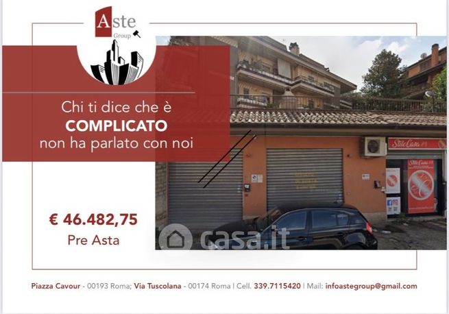Ufficio in commerciale in Via San Matteo 23