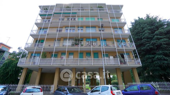 Appartamento in residenziale in Via Ugo Macchieraldo 6