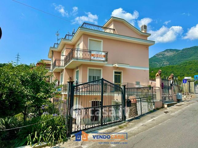 Appartamento in residenziale in Via degli Alpini