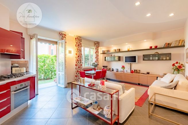 Appartamento in residenziale in Via San Siro 1