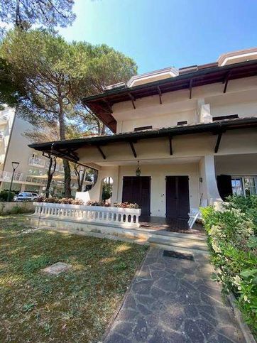 Villa in residenziale in Via III Traversa