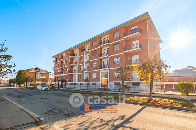 Appartamento in residenziale in Via Savonarola 41