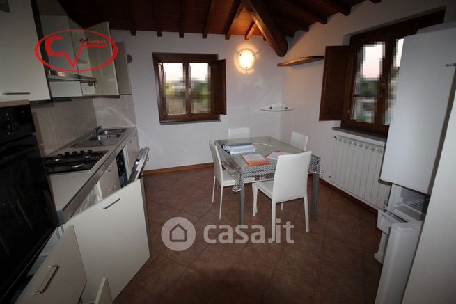 Appartamento in residenziale in Via Montecarlo