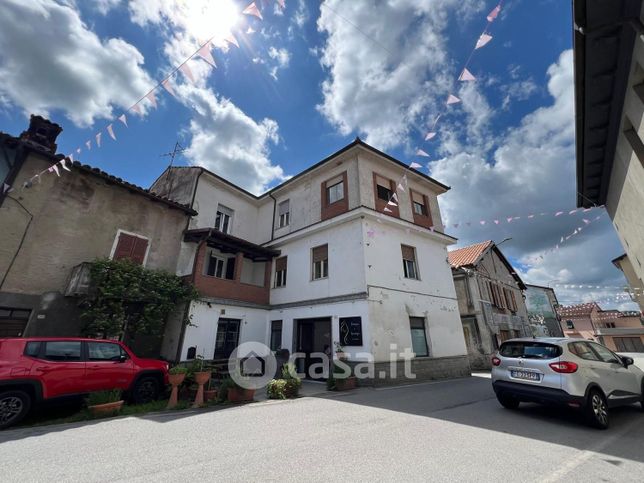 Casa indipendente in residenziale in Via al Colletto