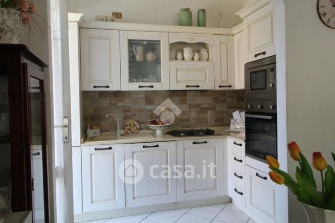 Appartamento in residenziale in Via Trieste 83