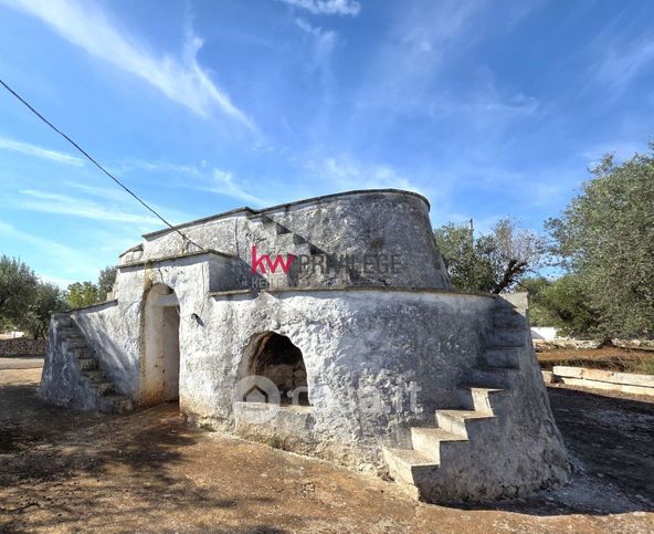 Casa indipendente in residenziale in 