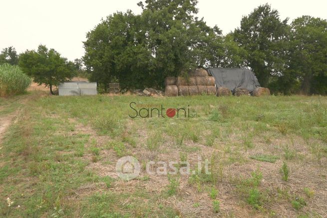 Terreno agricolo in commerciale in