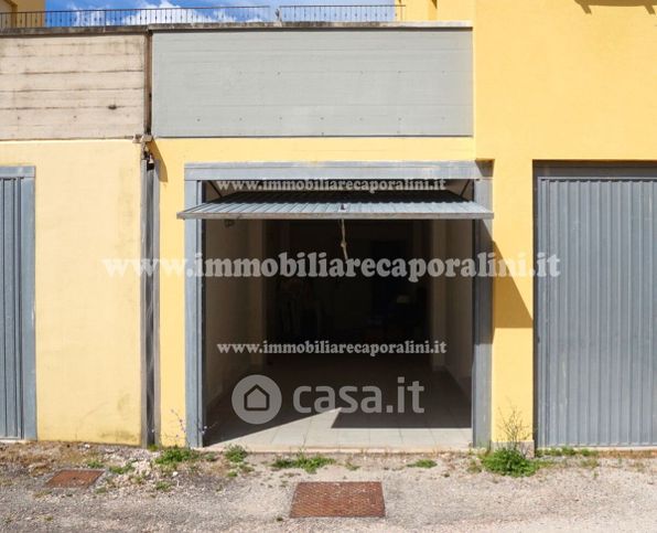 Garage/posto auto in residenziale in 