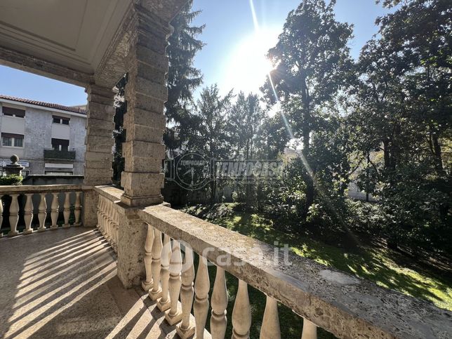 Appartamento in residenziale in Via Villa Luigi 1