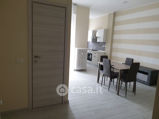 Appartamento in residenziale in Corso Savona 267