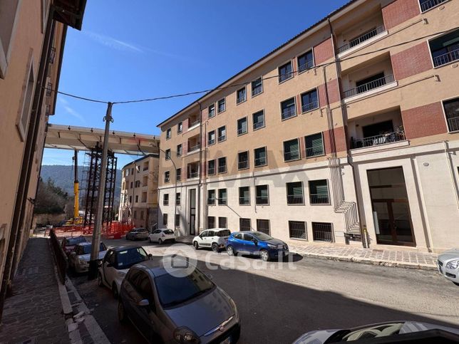 Appartamento in residenziale in Via Fontesecco 23
