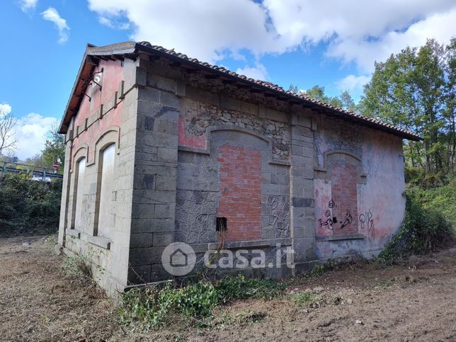 Terreno agricolo in commerciale in 