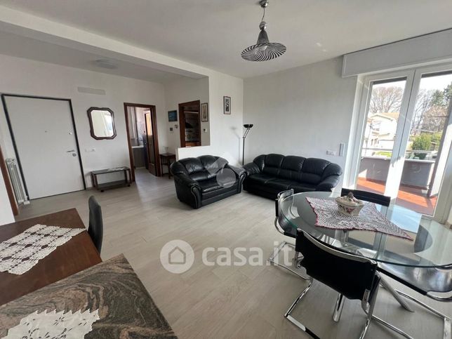 Appartamento in residenziale in Via Ischia 5
