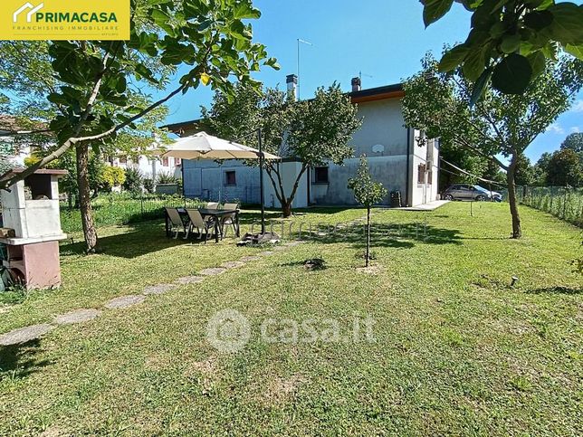 Villetta a schiera in residenziale in Via Giuseppe Mazzini