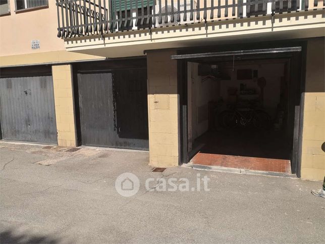 Garage/posto auto in residenziale in Via Piaggio