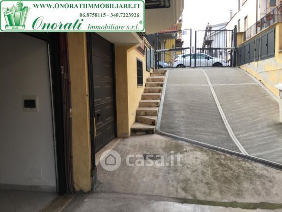 Garage/posto auto in residenziale in Via Carlo Cattaneo 63