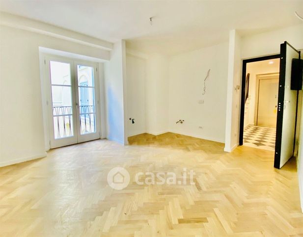 Appartamento in residenziale in Via Aurelio Saffi 71