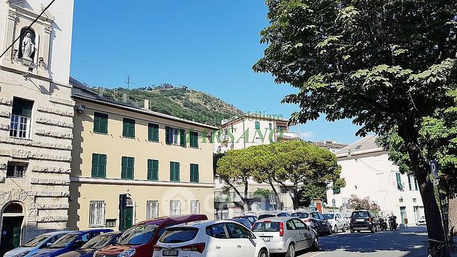 Appartamento in residenziale in Piazza Santa Paola Frassinetti