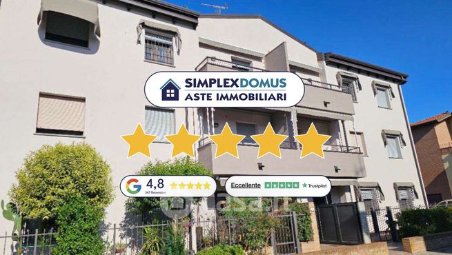 Appartamento in residenziale in Via Clemente Coen