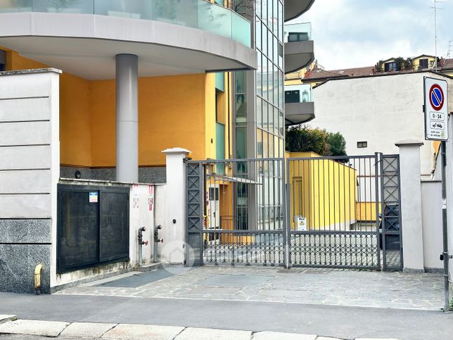 Box/posto auto in residenziale in Via Pietro Micca