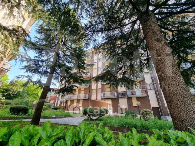 Appartamento in residenziale in Via Digione 11