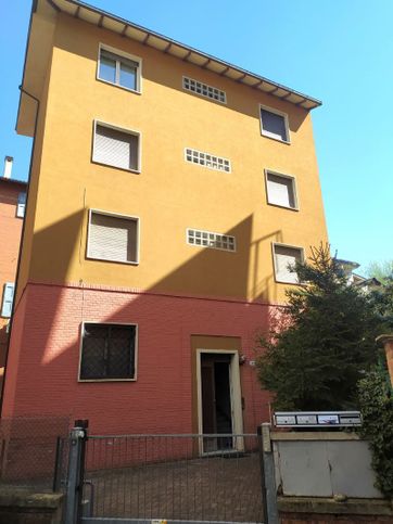 Appartamento in residenziale in Via Mezzacosta