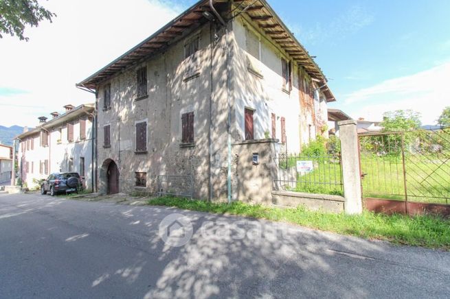 Rustico/casale in residenziale in Via Odolo