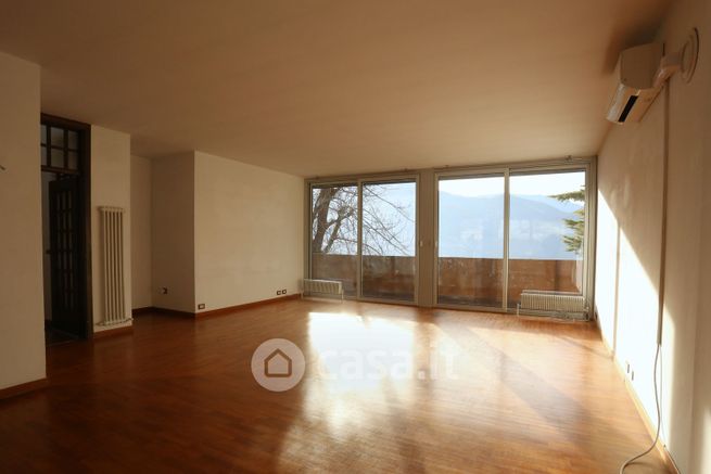 Appartamento in residenziale in Via ai Bòlleri 55