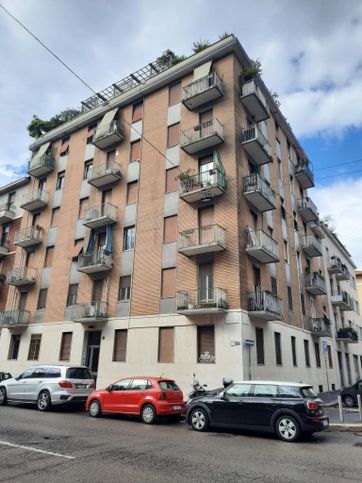 Appartamento in residenziale in Via Temistocle Calzecchi 5