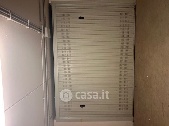 Box/posto auto in residenziale in Via Sabin