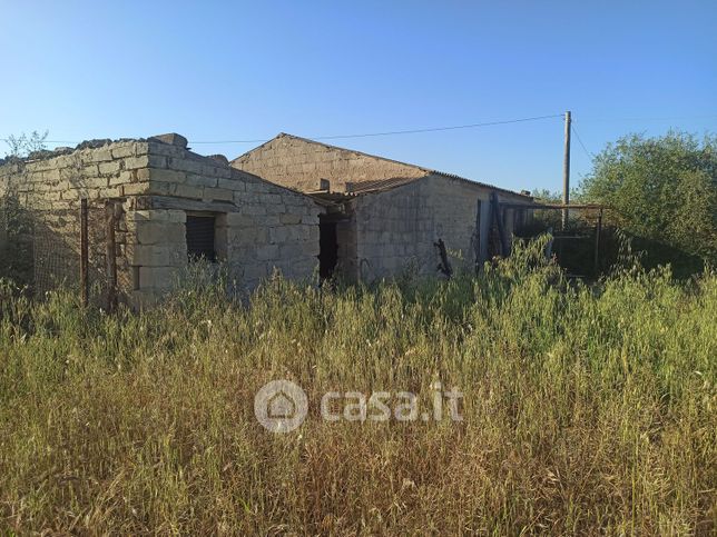 Terreno agricolo in commerciale in Contrada Costa Pisone 1