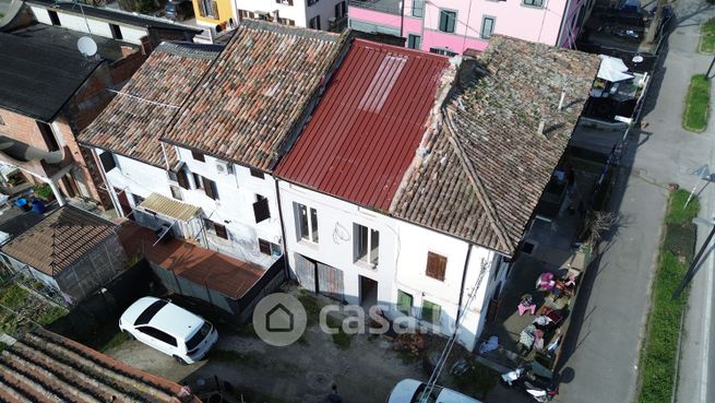 Villetta a schiera in residenziale in Via Bastiglia