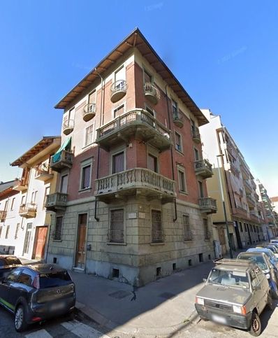 Appartamento in residenziale in Via Cesare Tallone 13