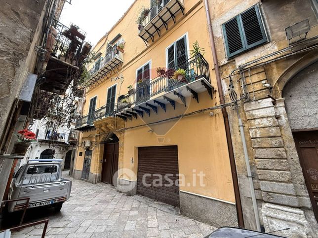 Loft in residenziale in Vicolo Paterna 21