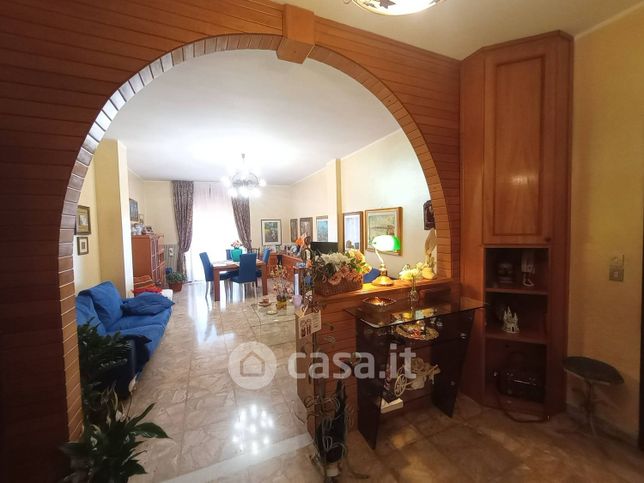 Appartamento in residenziale in Via Brindisi 47