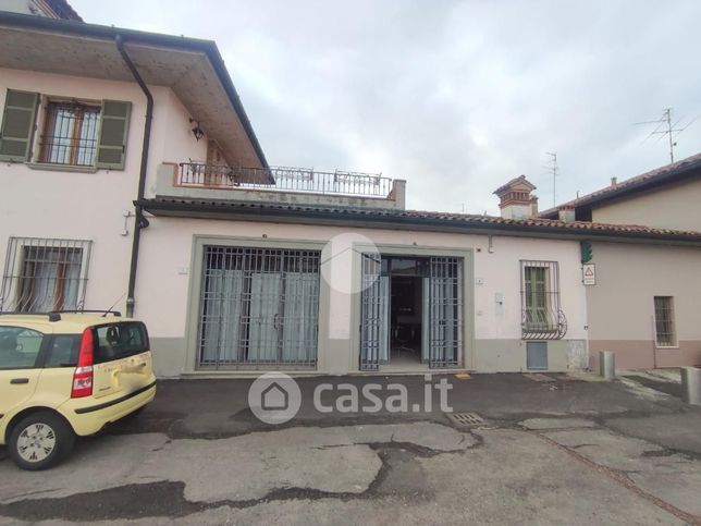 Ufficio in commerciale in Piazza dell'Amicizia