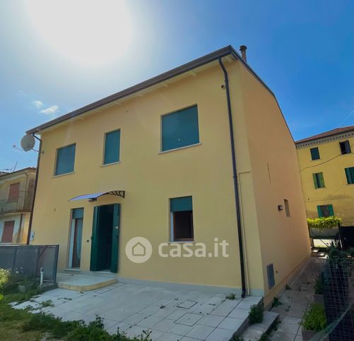 Appartamento in residenziale in Via Sottomonte